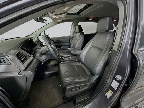 Used 2023 Honda Odyssey EX-L image 13