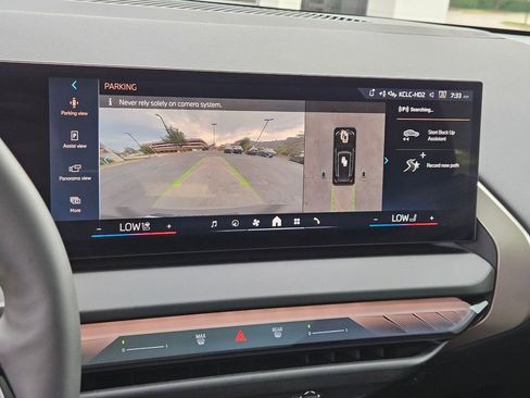 Certified 2025 BMW X3 xDrive30i AWD/4WD image 15