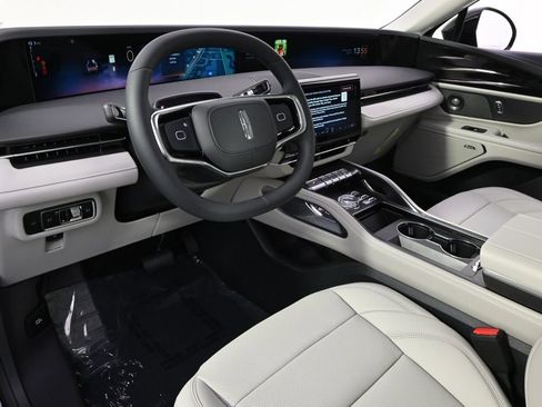 New 2026 Lincoln Nautilus Premier w/ Equipment Group 102A image 12