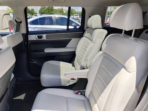 Used 2024 Hyundai Santa Fe Calligraphy AWD/4WD image 15