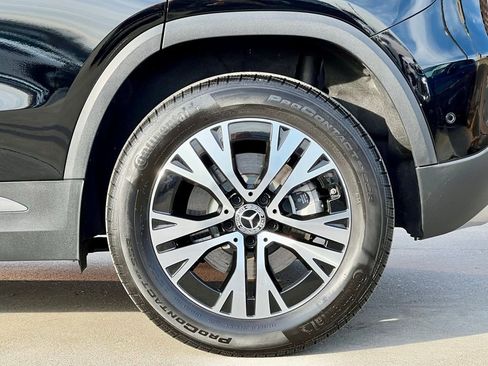 Certified 2026 Mercedes-Benz GLA 250 4MATIC image 10