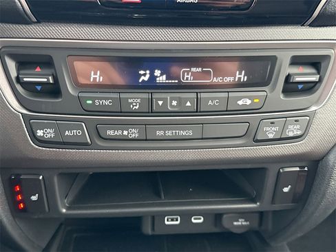 New 2026 Honda Ridgeline RTL image 17