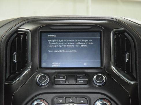 Used 2023 GMC Sierra 2500 AT4 w/ AT4 Premium Plus Package image 34