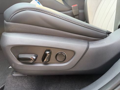 New 2026 Lexus TX 500h AWD image 14
