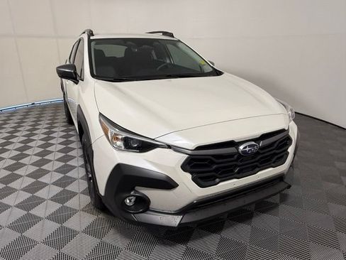 Used 2024 Subaru Crosstrek 2.0i Premium AWD/4WD image 8
