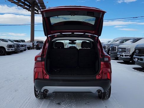 Used 2023 Ford Escape Platinum w/ Premium Technology Package image 18