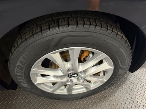 Used 2014 MAZDA MAZDA3 i Grand Touring FWD image 19