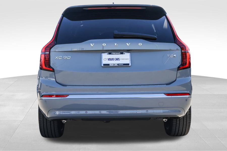 New 2026 Volvo XC90 T8 Plus w/ Protection Package AWD/4WD image 5
