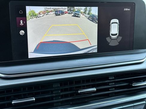 Used 2022 Kia Telluride LX AWD/4WD image 19