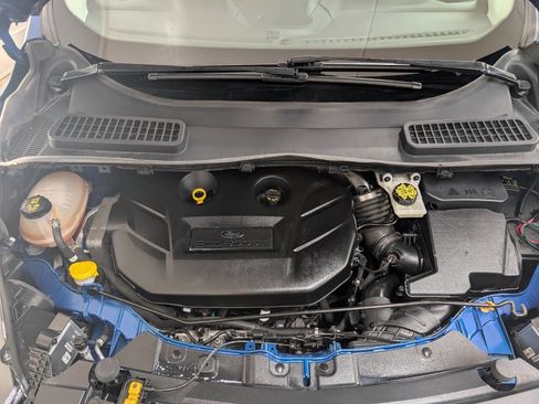 Used 2019 Ford Escape SEL w/ SEL Sport Appearance Package AWD/4WD image 23