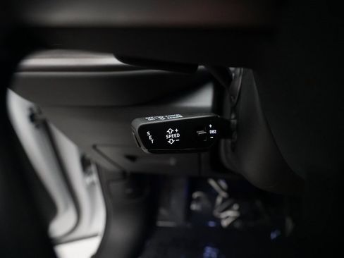 Used 2025 Audi Q5 Premium Plus w/ Premium Plus image 23