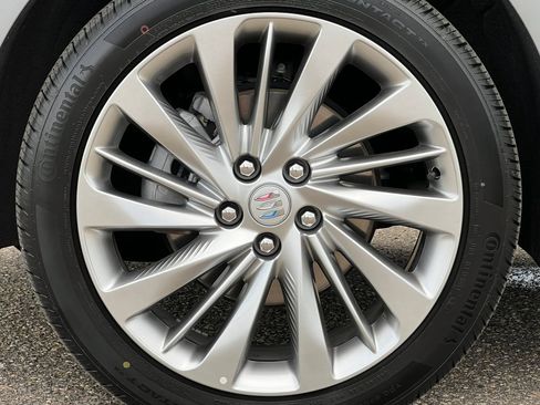 Used 2024 Buick Envision Avenir AWD/4WD image 8