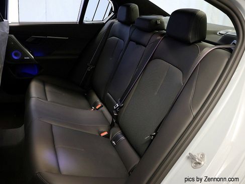 New 2026 BMW M5 w/ Executive Package image 13