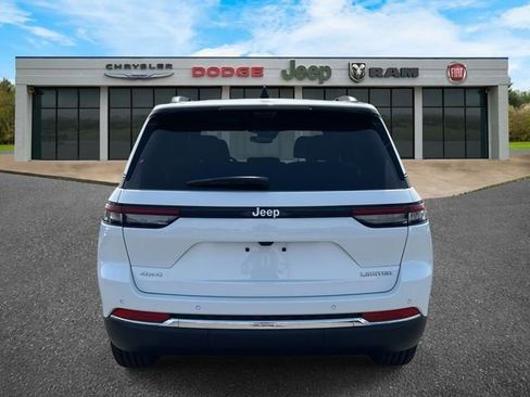 New 2025 Jeep Grand Cherokee Limited w/ Luxury Tech Group II image 33