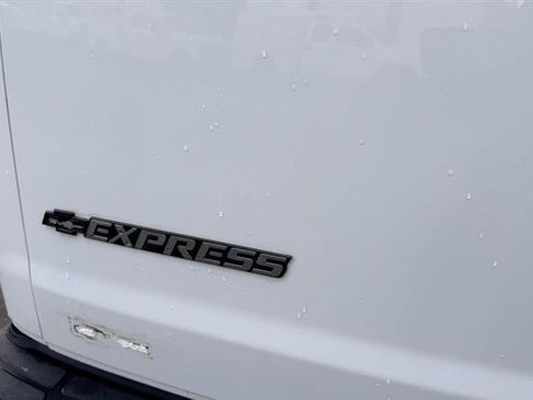 Used 2019 Chevrolet Express 3500 LS RWD image 36