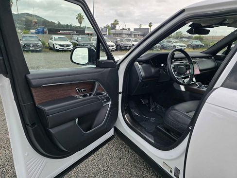 Used 2023 Land Rover Range Rover SE AWD/4WD image 21