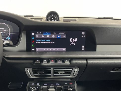 Used 2025 Porsche 911 Carrera image 19