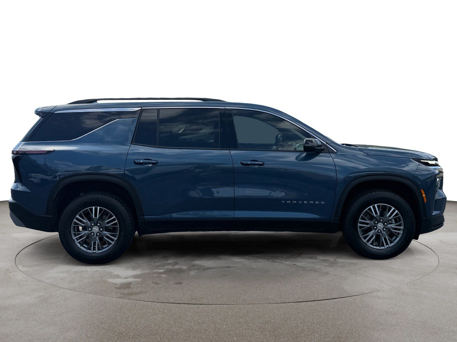 Used 2026 Chevrolet Traverse LT AWD/4WD image 4
