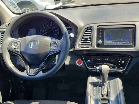 Used 2022 Honda HR-V EX image 3