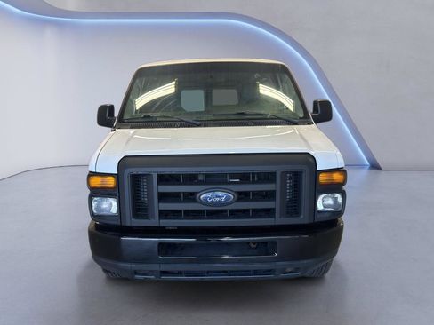 Used 2014 Ford E-150 and Econoline 150 w/ Power Group RWD image 2