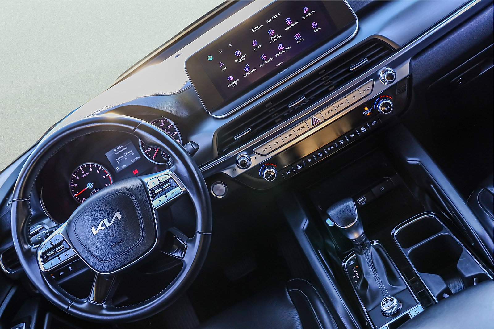 Certified 2022 Kia Telluride LX FWD image 19