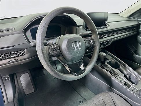 Used 2024 Honda Accord EX image 9