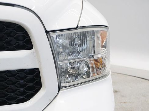 Used 2016 RAM 1500 Express image 12