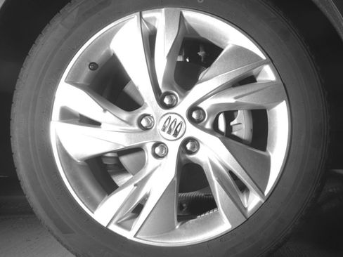 Used 2025 Buick Encore GX Preferred FWD image 16