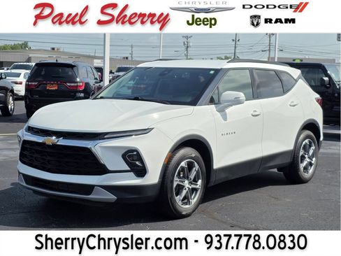 Used 2024 Chevrolet Blazer LT AWD/4WD image 1