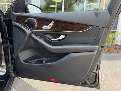 Used 2017 Mercedes-Benz GLC 300 image 20