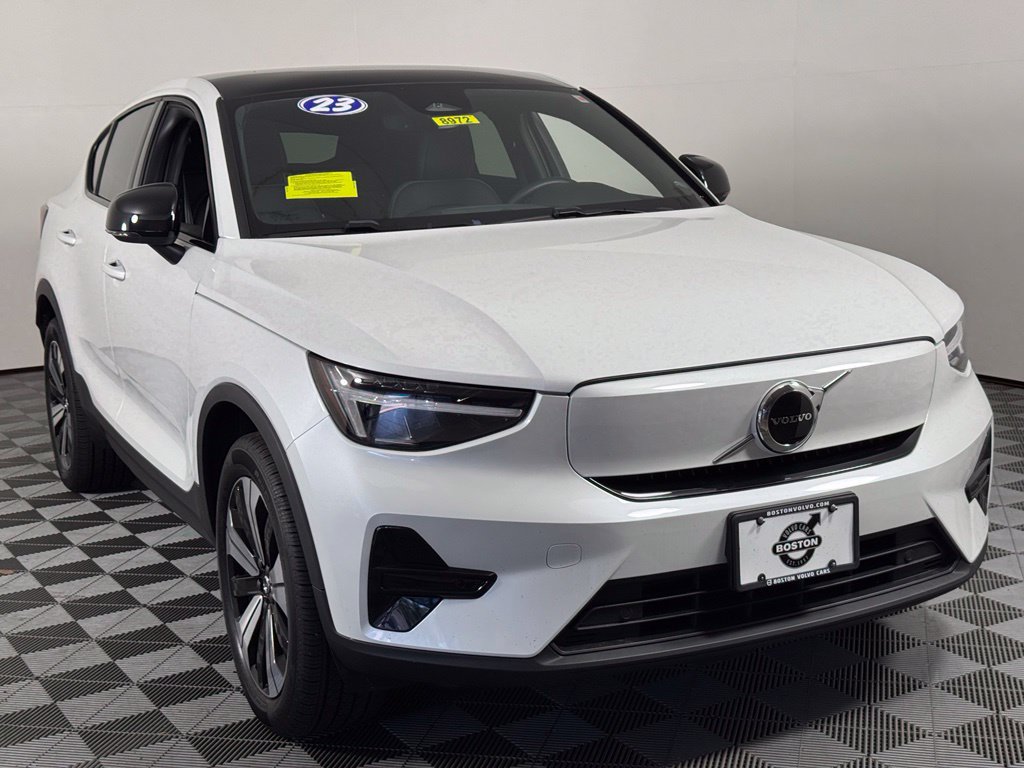 Certified 2023 Volvo C40 Recharge Core AWD/4WD image 3