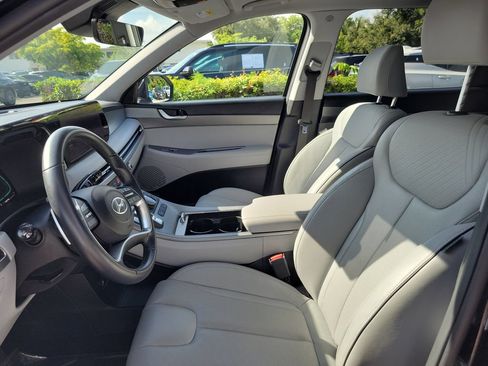 Used 2024 Hyundai Palisade SEL FWD image 25