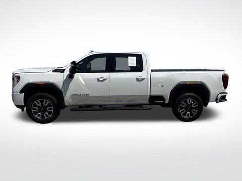 Used 2021 GMC Sierra 2500 AT4 w/ AT4 Preferred Package AWD/4WD image 2