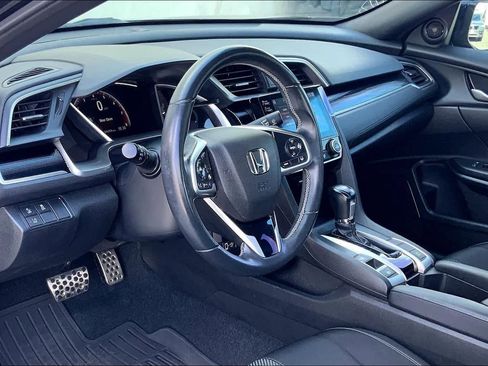 Used 2020 Honda Civic Sport image 3