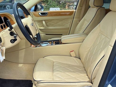 Used 2011 Bentley Flying Spur Flying Spur Speed AWD/4WD image 2