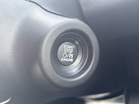 New 2025 RAM ProMaster 2500 w/ Convenience Group image 23