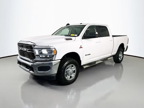 Used 2020 RAM 2500 Big Horn AWD/4WD image 3