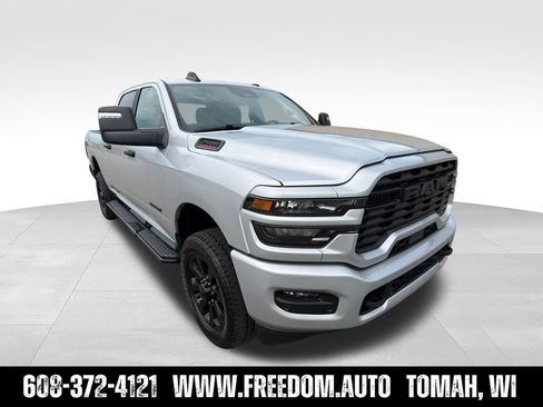 Used 2026 RAM 2500 Big Horn AWD/4WD image 7