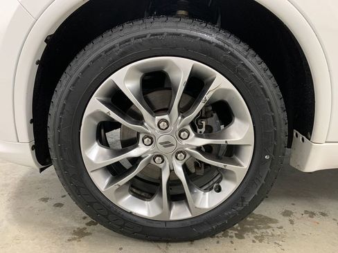 Used 2019 Dodge Durango GT image 24