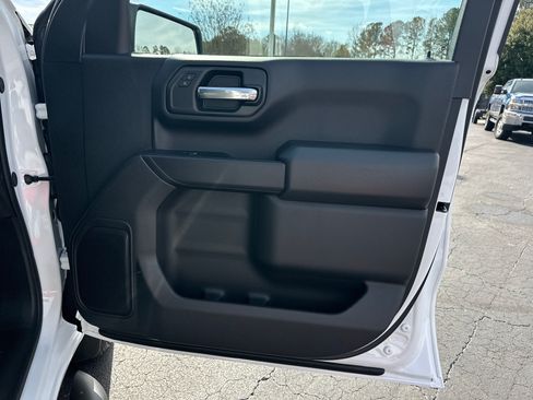 New 2026 Chevrolet Silverado 1500 Custom w/ Turbomax Blackout Package AWD/4WD image 16