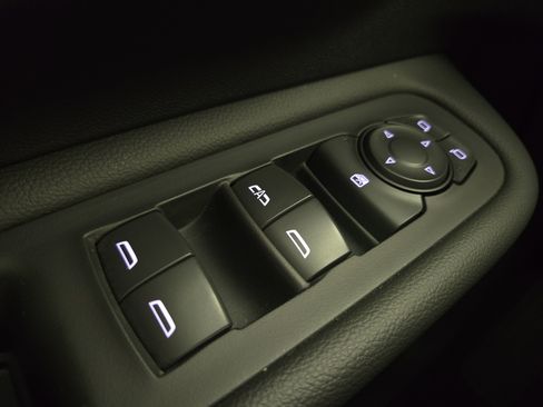 Used 2022 GMC Terrain SLE w/ Driver Convenience Package AWD/4WD image 24