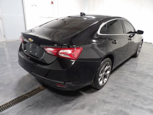 Used 2022 Chevrolet Malibu LT FWD image 3