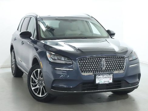 Used 2022 Lincoln Corsair AWD w/ Equipment Group 101A image 2