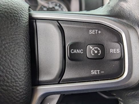 Used 2020 RAM 1500 Big Horn image 25