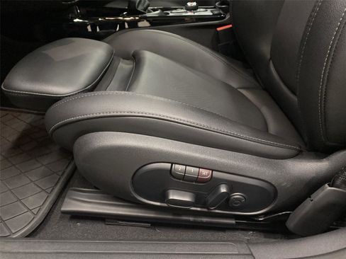 Used 2019 MINI Cooper Clubman S w/ Storage Package image 18