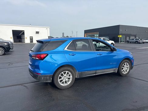 Used 2024 Chevrolet Equinox LT FWD image 8