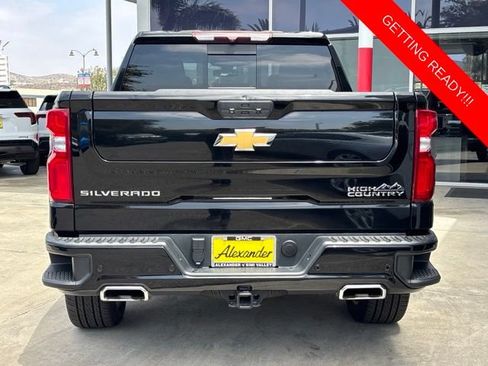 Used 2021 Chevrolet Silverado 1500 High Country AWD/4WD image 7