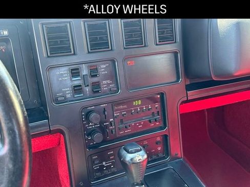 Used 1989 Chevrolet Corvette Convertible image 7