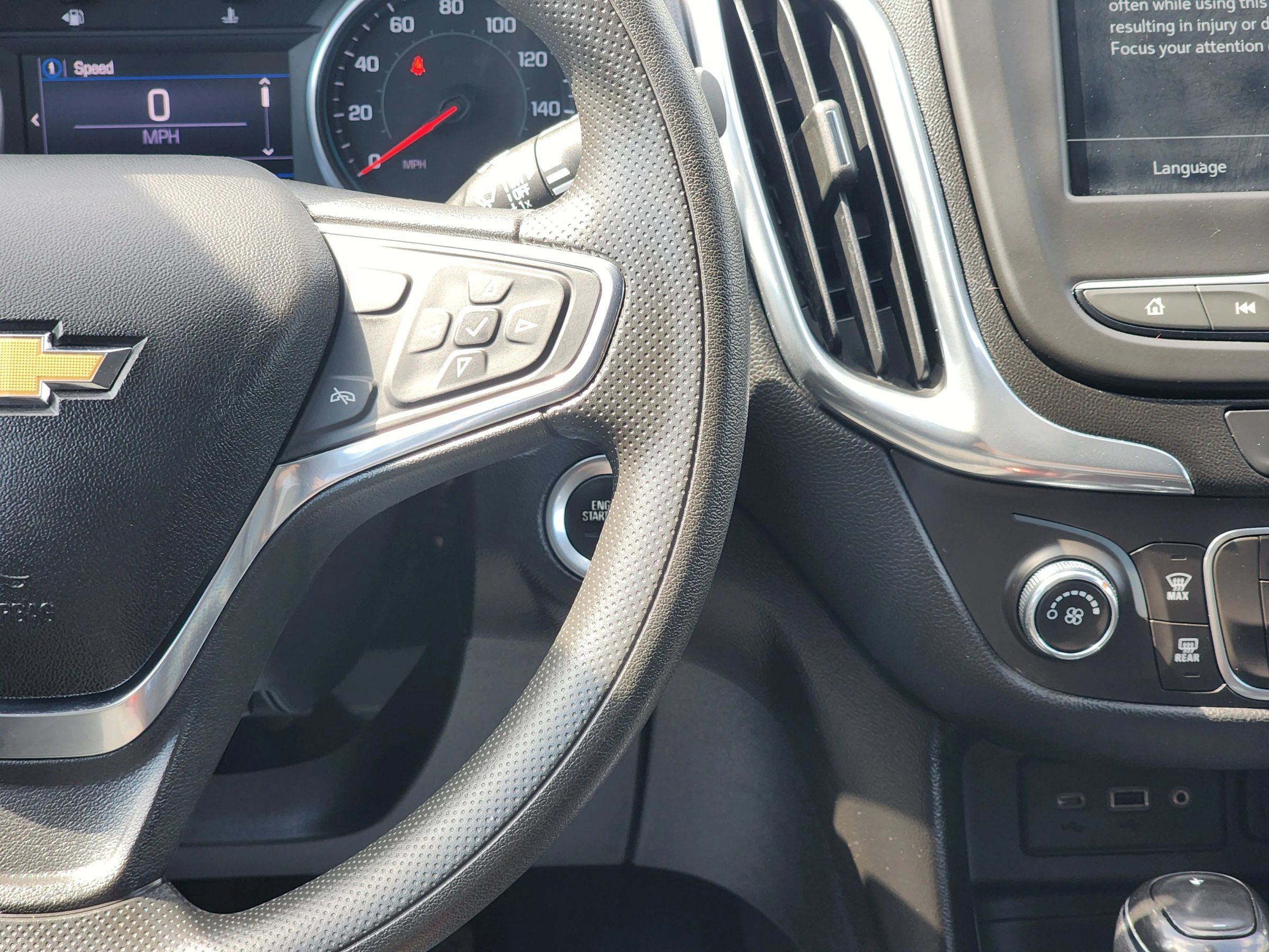 Used 2019 Chevrolet Equinox LT AWD/4WD image 13
