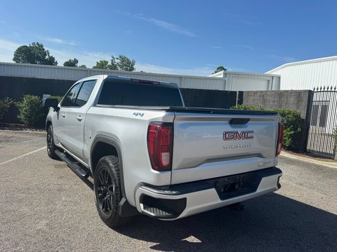 Used 2022 GMC Sierra 1500 Elevation AWD/4WD image 7